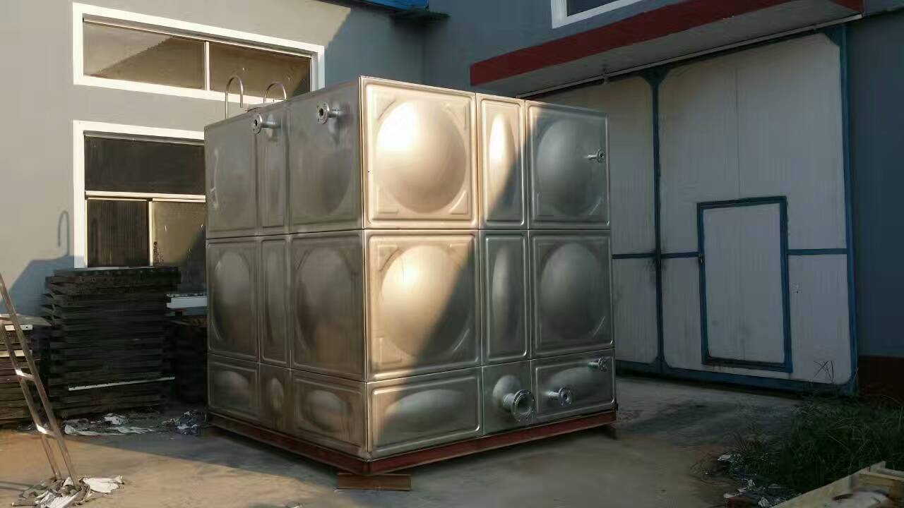 玻璃鋼水箱(圖1)