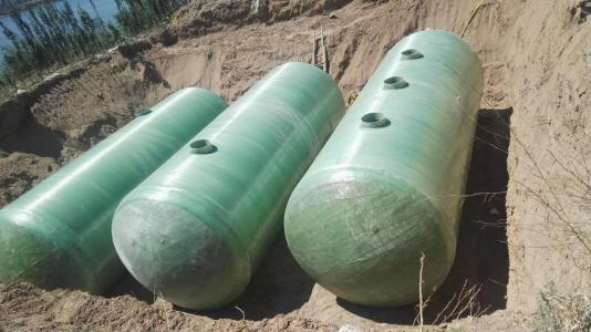 玻璃鋼格柵為何會被大量應用于石油產業領域?(圖1) 玻璃鋼格柵為何會被大量應用于石油產業領域?(圖1)